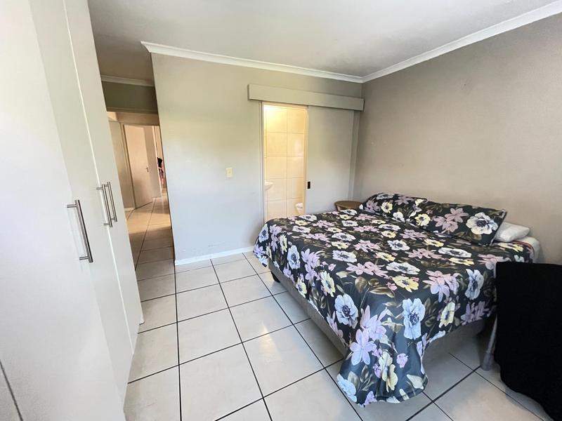 2 Bedroom Property for Sale in Malmesbury Western Cape